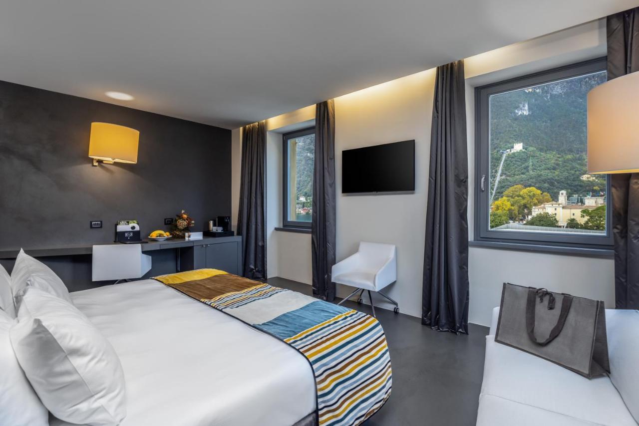 Lido Palace - The Leading Of The World Hotel Riva del Garda