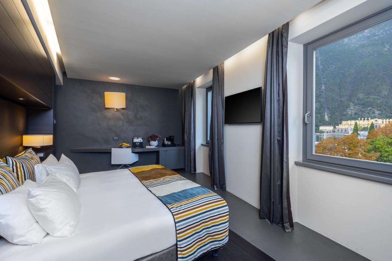 Hotel Lido Palace - The Leading Of The World Riva del Garda